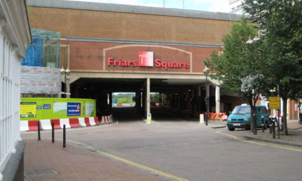 Council starts talks about buying shopping centre