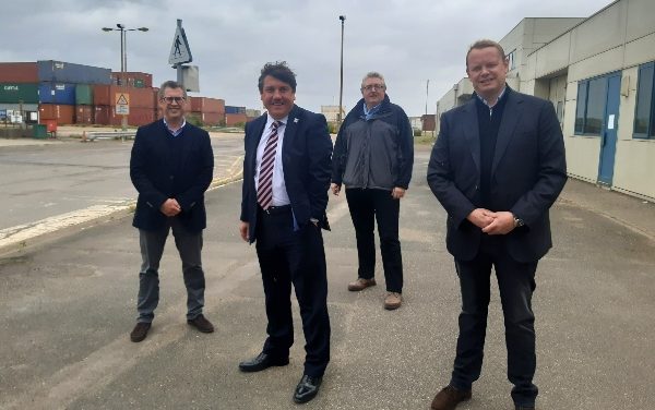 Local MP checks progress of Thames Enterprise Park