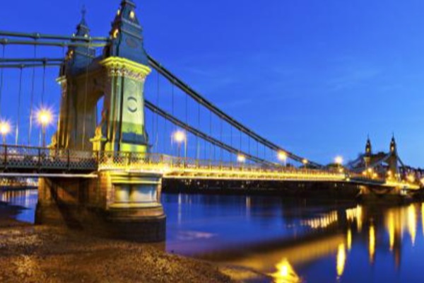 Progress made on Hammersmith Bridge reopening