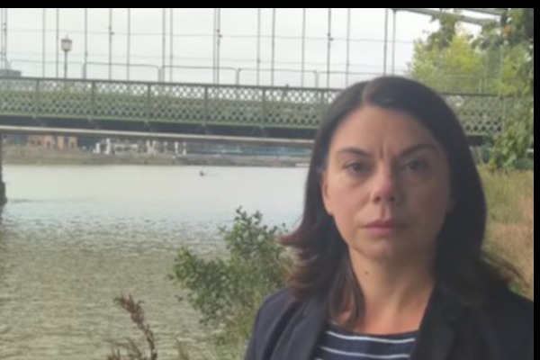 Hammersmith Bridge: the view from Richmond Park