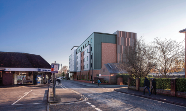 Henley councillors to fight Premier Inn plan