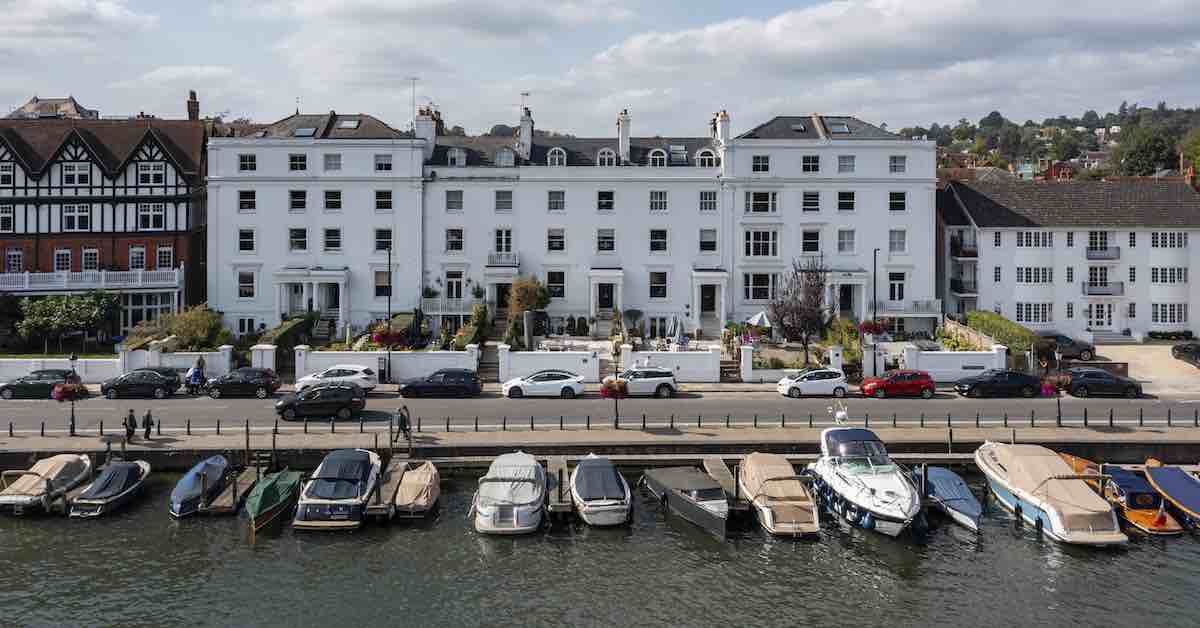 Prominent Henley building on the market with Savills