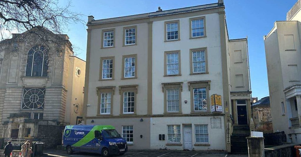 Vacant Clifton office set to become student flats
