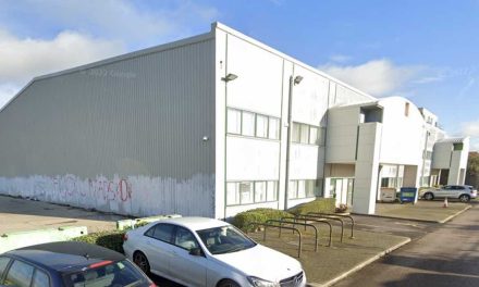 Industrial units turned into padel court centre