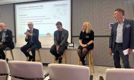 Destination Oxfordshire: the train is ready to depart, time to get on board