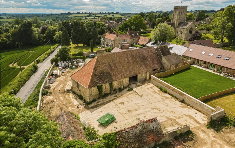 Rare opportunity to acquire historic Grade II-listed barn for development