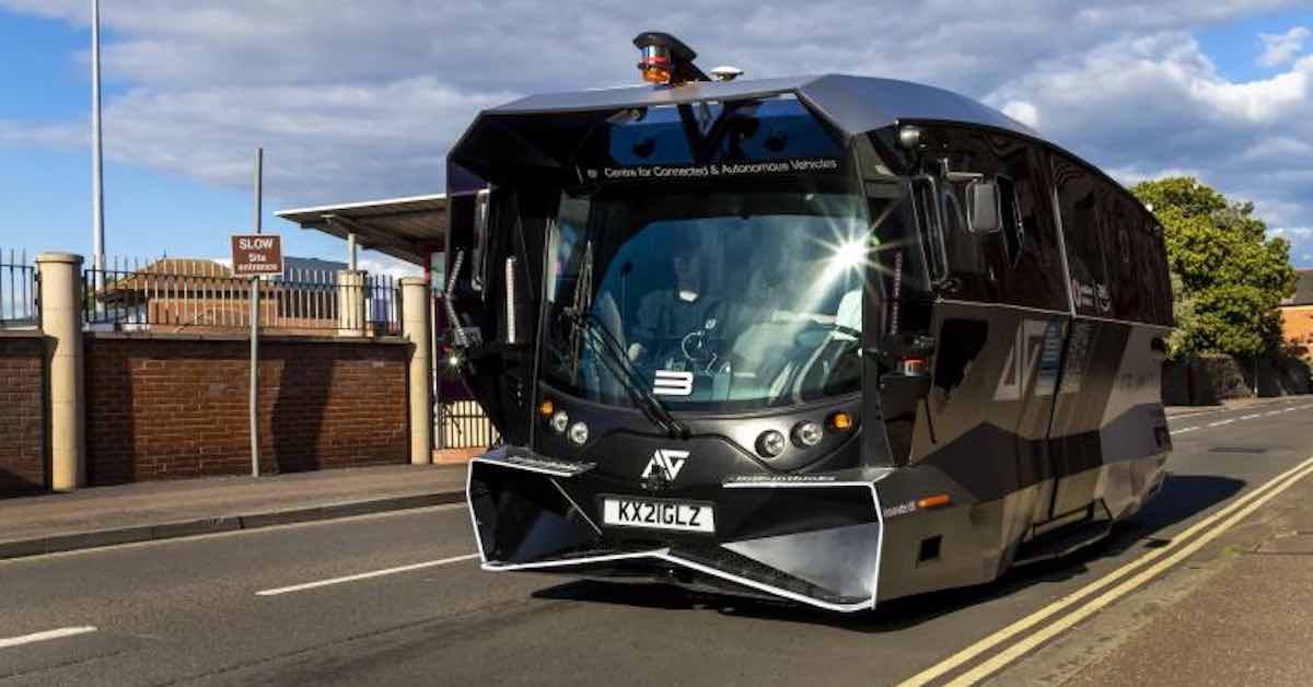 Self-driving bus goes on trial in Milton Keynes city centre