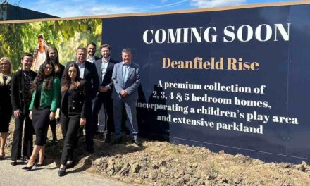 Romans New Homes to sell Deanfield Rise properties