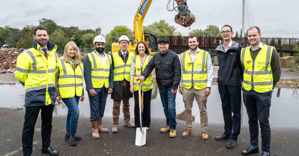 Groundbreaking held at SSE site in Vastern Road, Reading