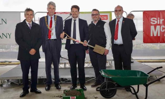 Topping out held at One Station Hill