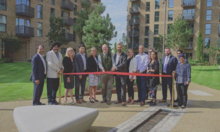 Slough dignitaries join Berkeley Homes to unveil new public gardens