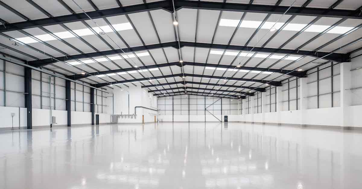 22,000 sq ft letting to restoration company in Bracknell